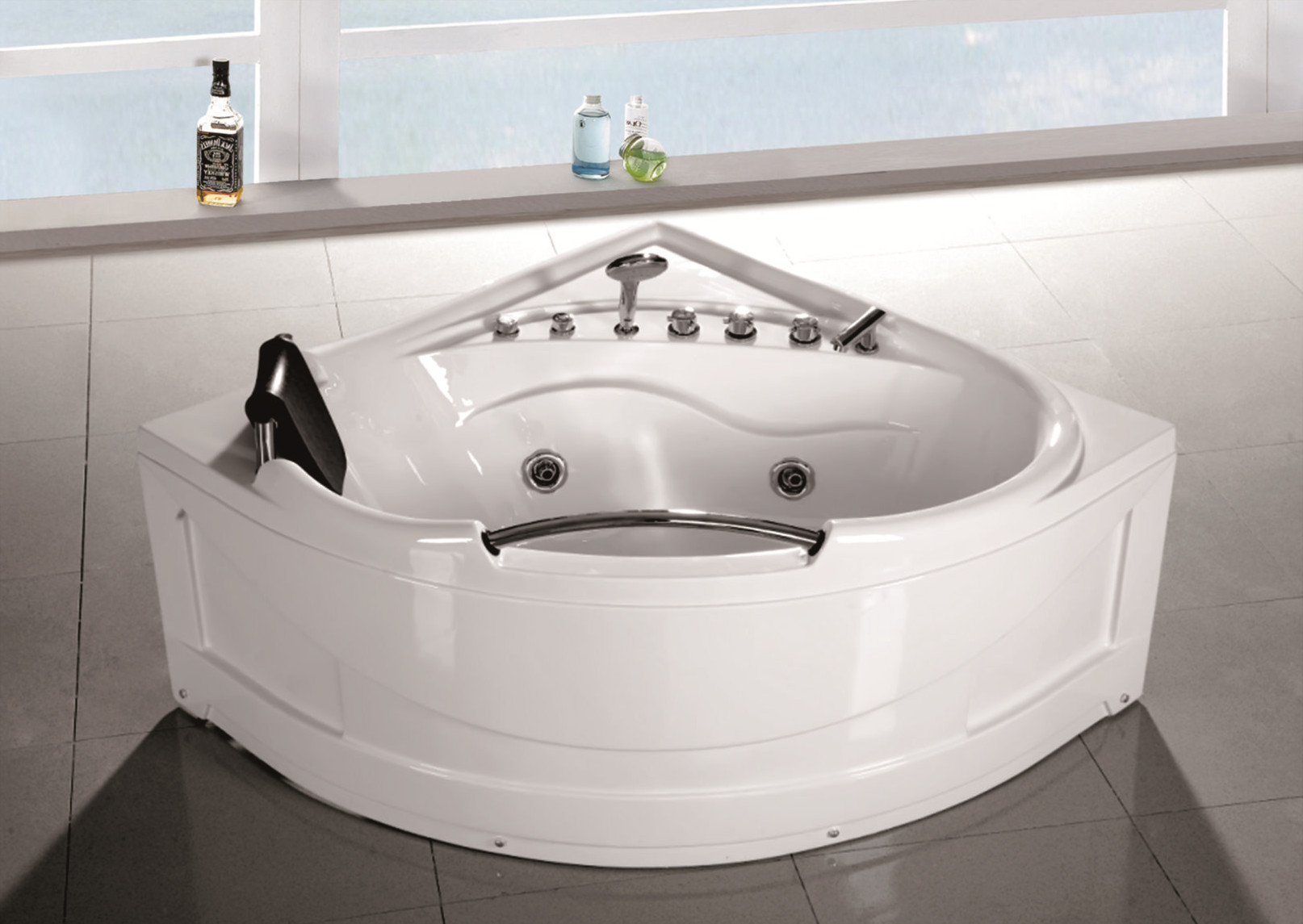 C-052Bathtub for Sale with Cheap Price.jpg